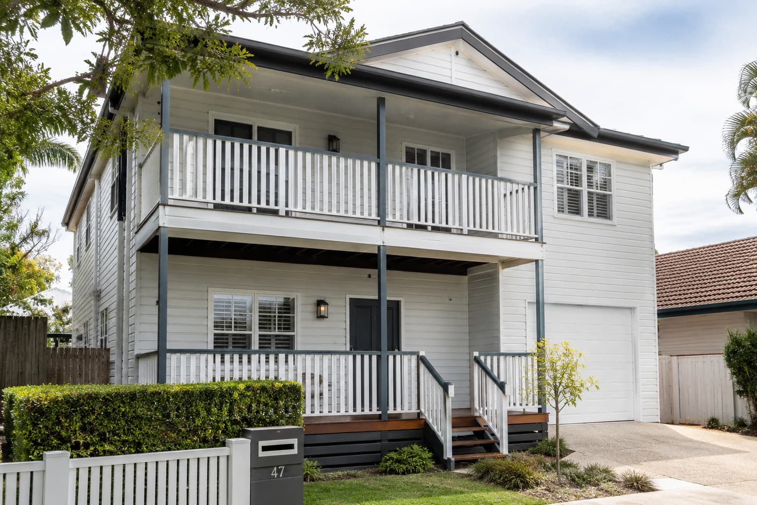 Two-Storey Queenslander Repaint after