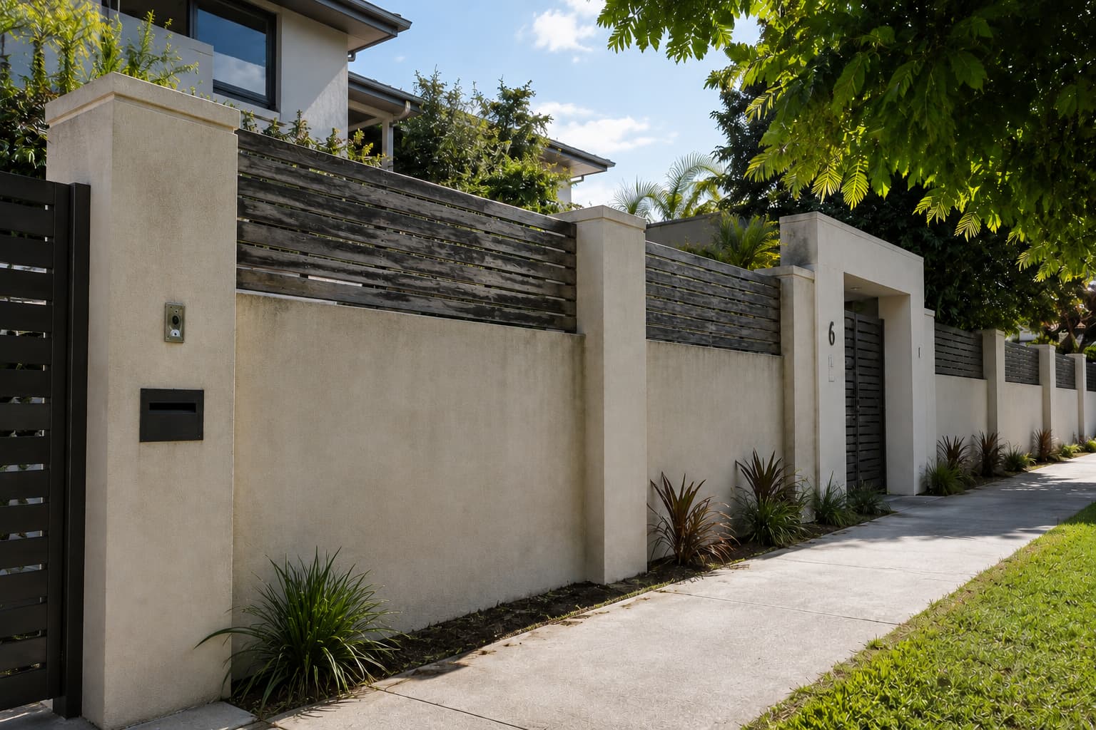 Fence & Feature Wall Painting before image